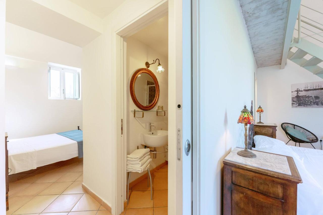 Palazzo Attila - Gioia Apartments Procida Eksteriør bilde