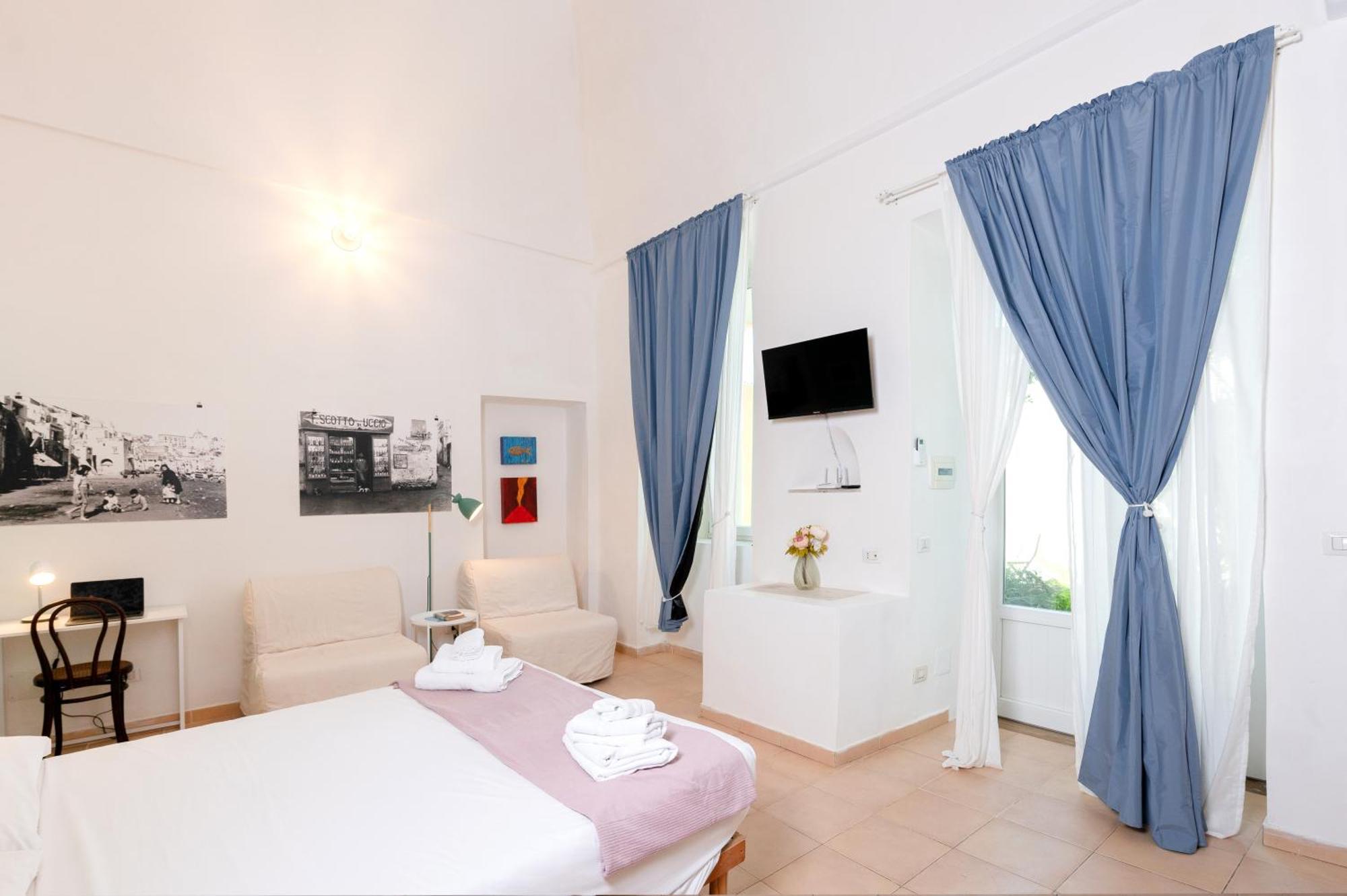 Palazzo Attila - Gioia Apartments Procida Eksteriør bilde